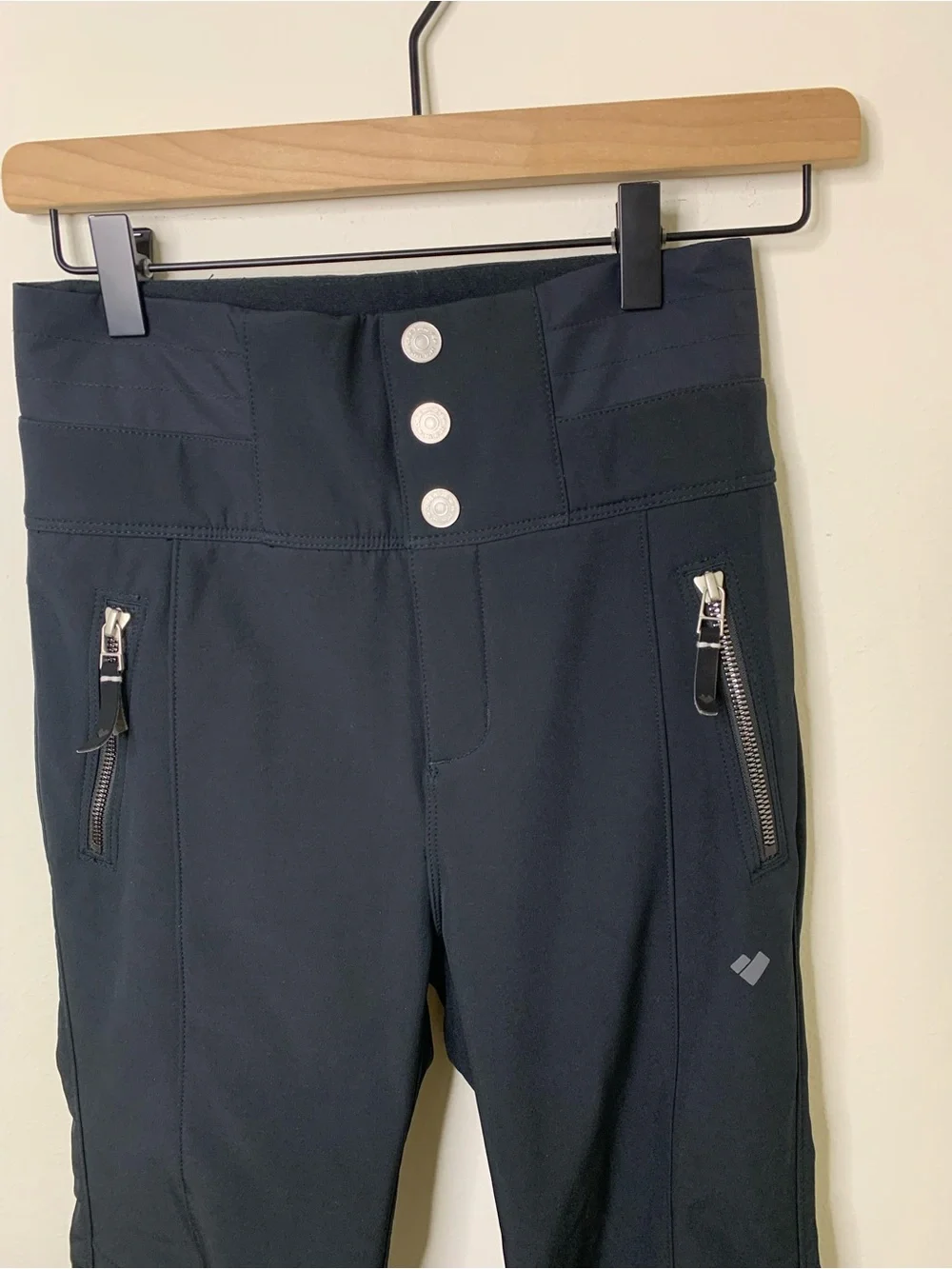 Obermeyer pants ski girls 10/12 Black Flare “Jolie” style 35023 Zip Pockets